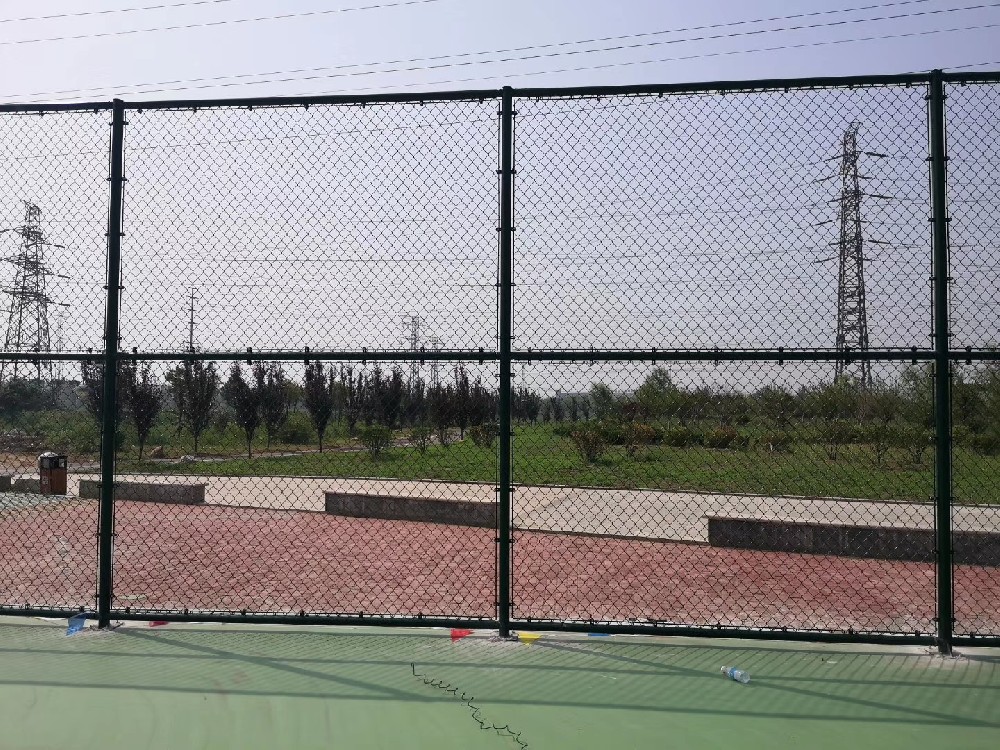 球場(chǎng)圍網(wǎng)